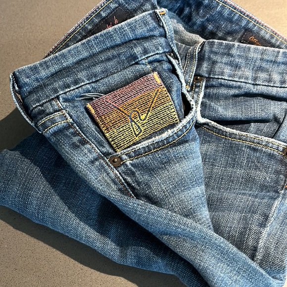 Citizens of Humanity size 29 flared low rise jean - Picture 6 of 8